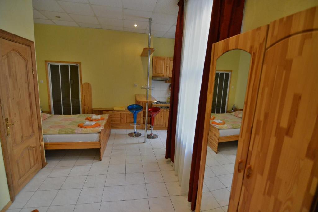 Postel nebo postele na pokoji v ubytování Hotel Multilux with Self Check-in