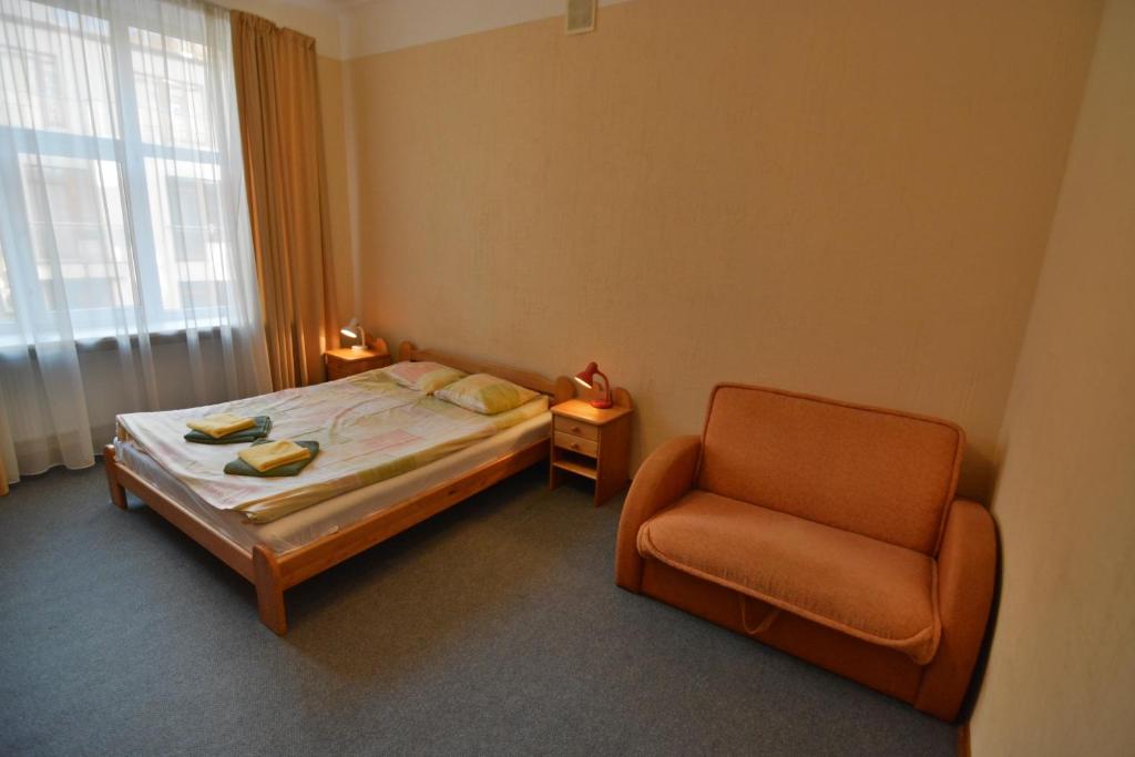 Postel nebo postele na pokoji v ubytování Hotel Multilux with Self Check-in
