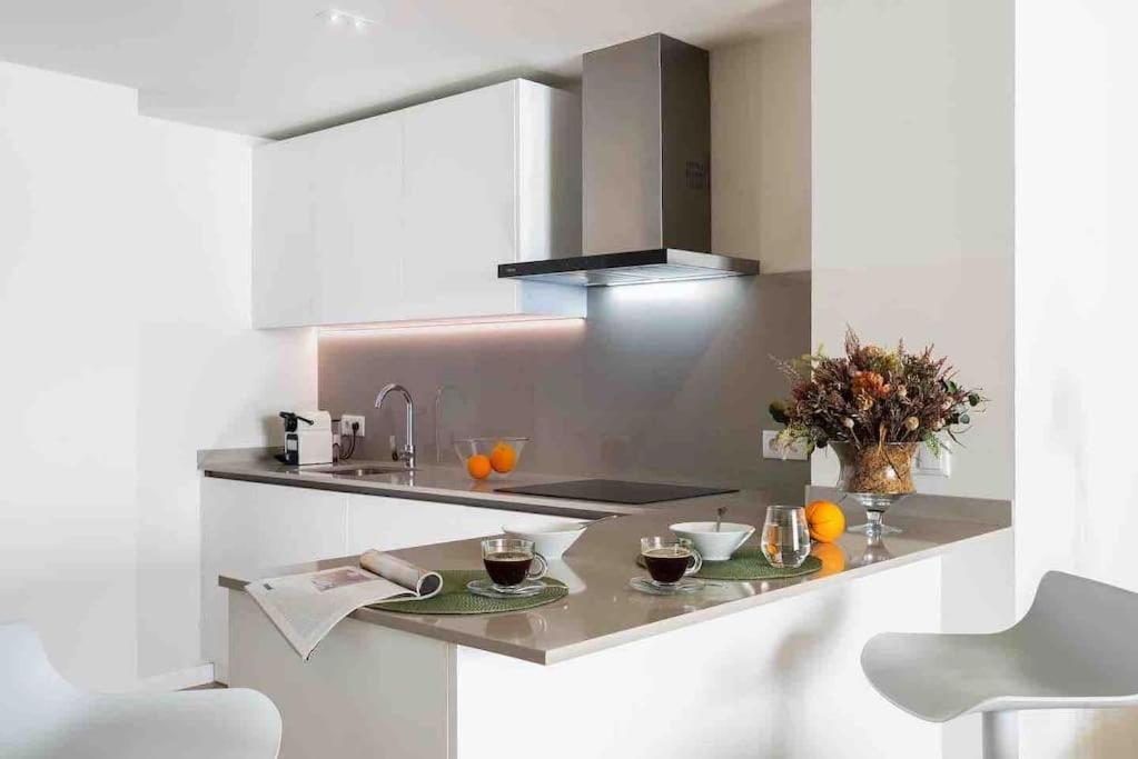 Kuchyň nebo kuchyňský kout v ubytování Apartamento LP RENTAL HOME MAGDALENA