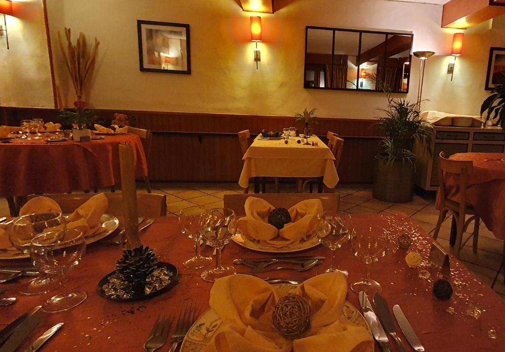 Restaurace v ubytování Alp-Hôtel
