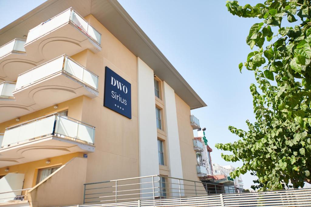 Budova, kde se hotel nachází