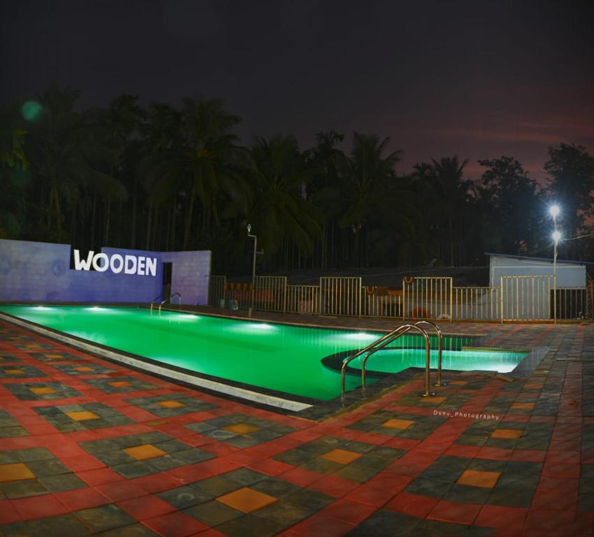 Resort Dandeli wooden craft, Joida, India