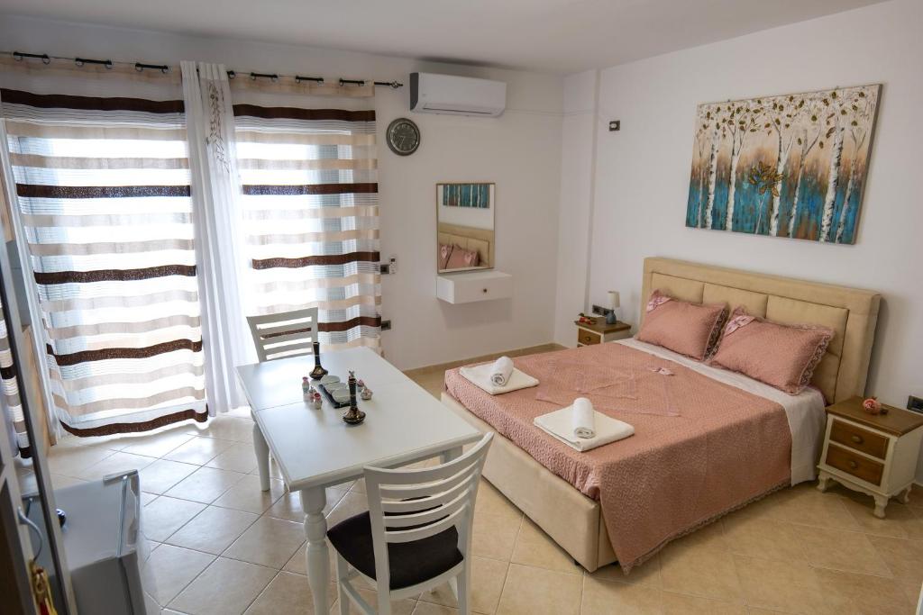 Sunny Holiday 3 - Imazhi 2