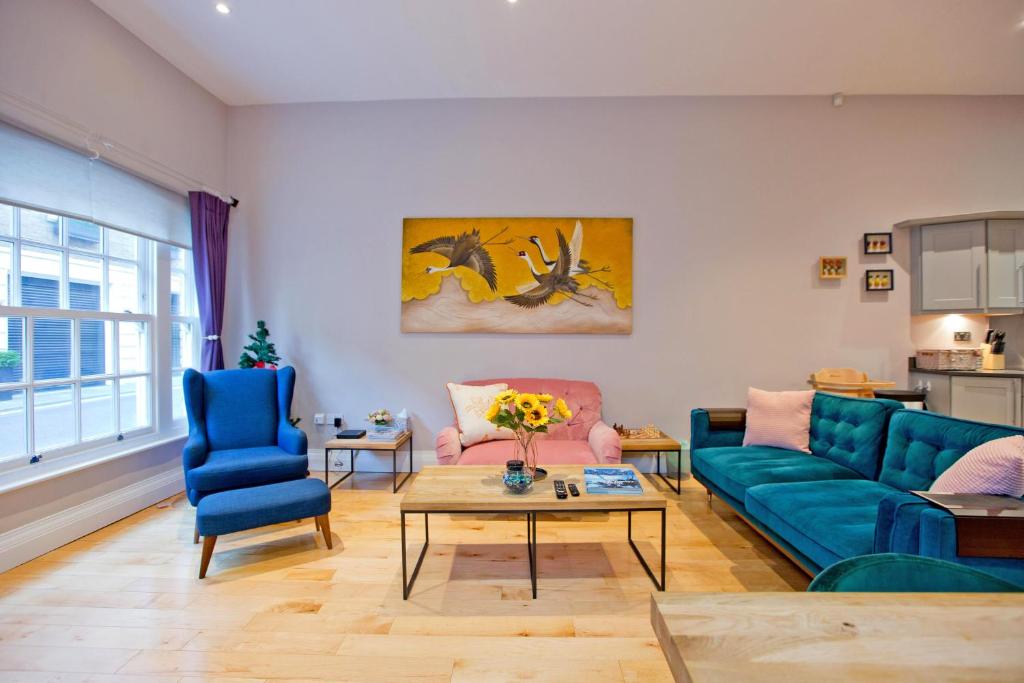 Fotografie z fotogalerie ubytování 3 Bedroom Modern Mews House v Londýně