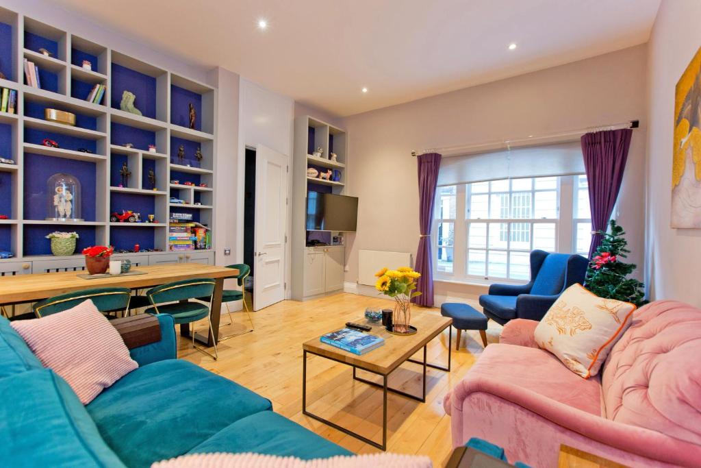 Fotografie z fotogalerie ubytování 3 Bedroom Modern Mews House v Londýně
