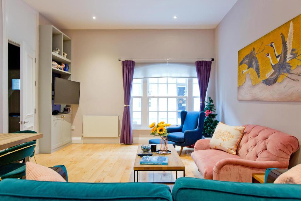 Fotografie z fotogalerie ubytování 3 Bedroom Modern Mews House v Londýně