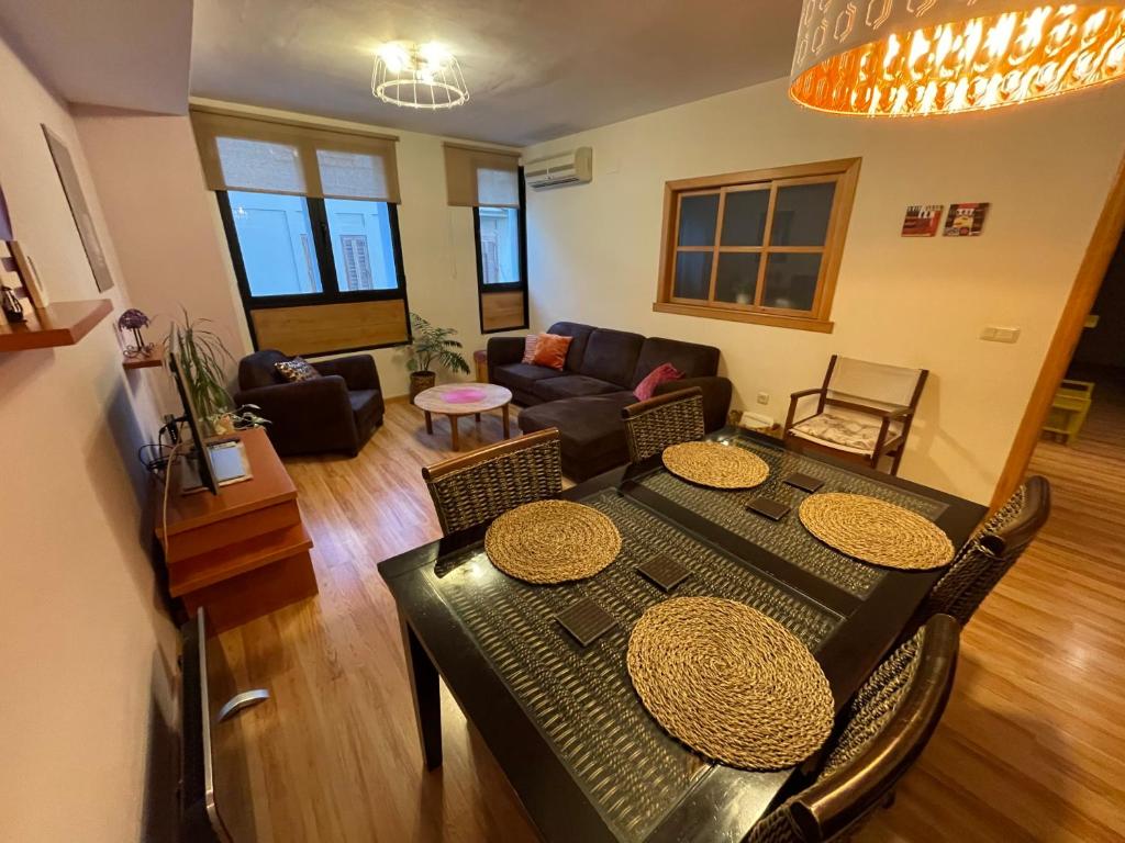 MÍ casa YOUR HOME, Valencia – Precios actualizados 2023