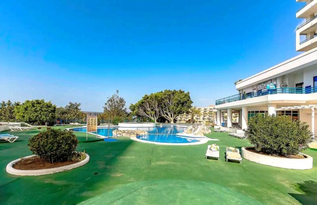 Bazén v ubytování Sunset, Ocean Views 214 nebo v jeho okolí