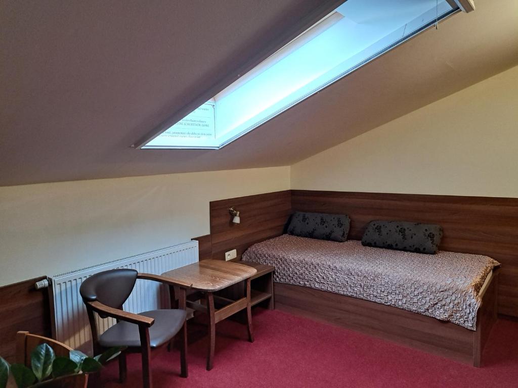 Penzion Kozak B&B - Driepersoonskamer Met Douche
