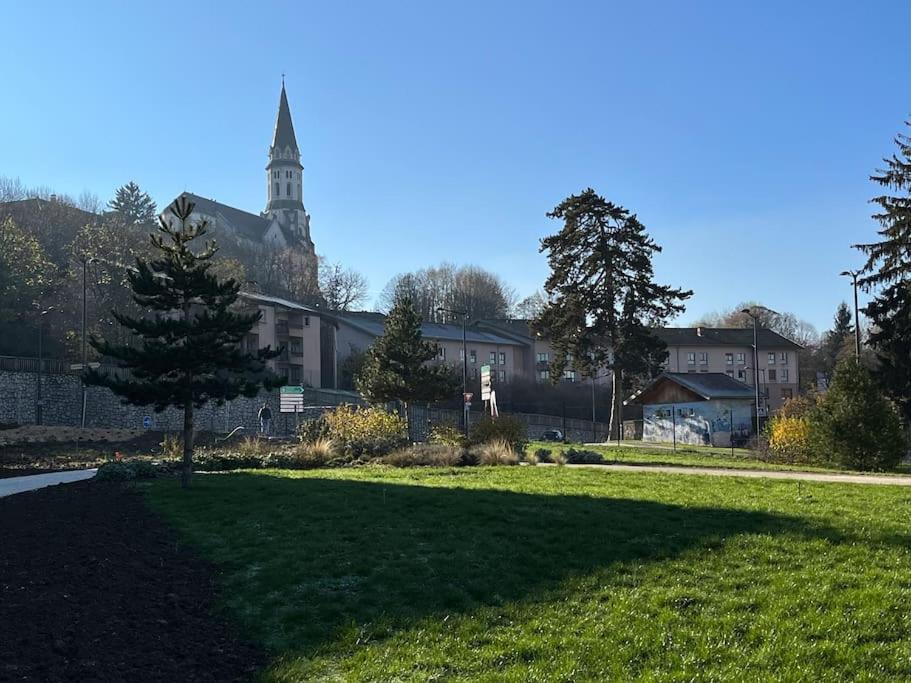 Fotografia z galérie ubytovania La Sonate Au Bord Du Lac et de la Vieille Ville v destinácii Annecy