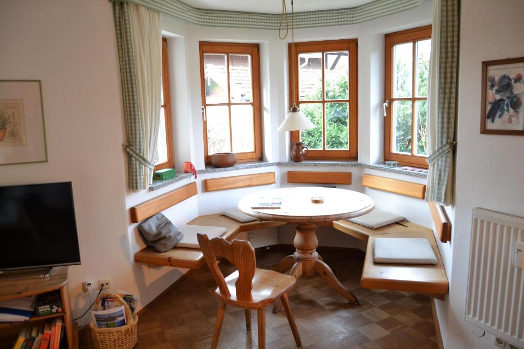 Ferienwohnung Am Anger - Appartement