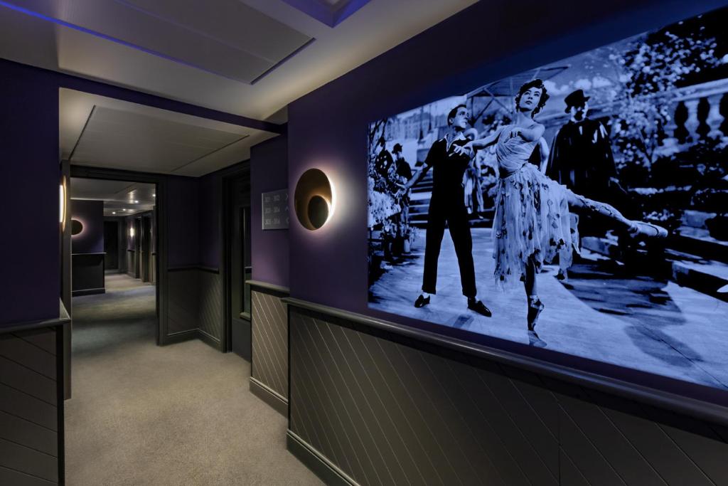 Victory House Leicester Square - Resim 11