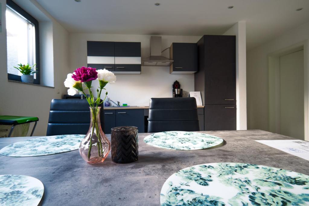 FeWo WOW! TOP Lage! Schöne 2-Zimmer Wohnung! - 10