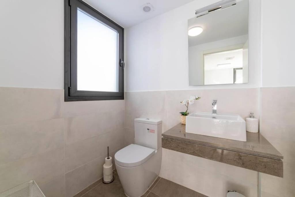 Koupelna v ubytování CT 209 - Navigolf Penthouse - La Cala de Mijas