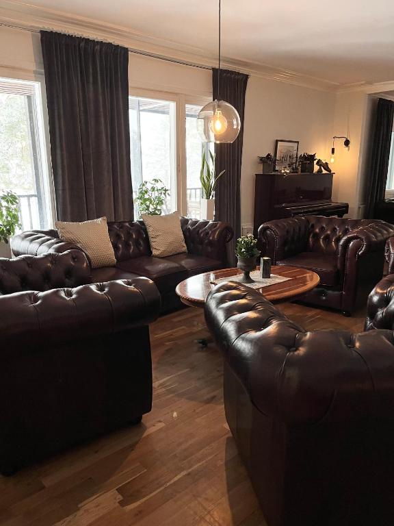 Posezení v ubytování Mullsjö Hotell & Konferens