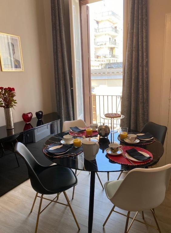 Calefati Gallery Luxury Apartment - 13