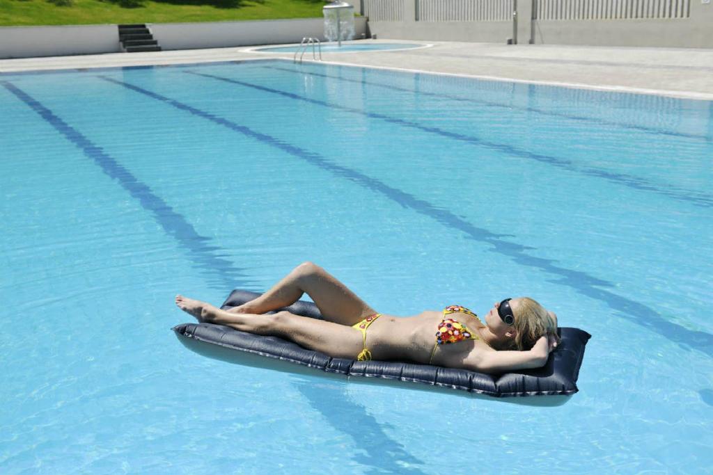 Bazén v ubytování Hotel Cosmopol Cesenatico nebo v jeho okolí
