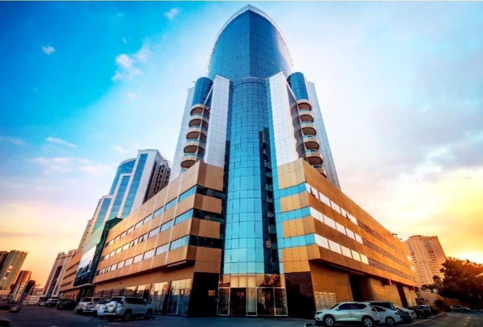 Superbe studio spacieux et ensoleillé