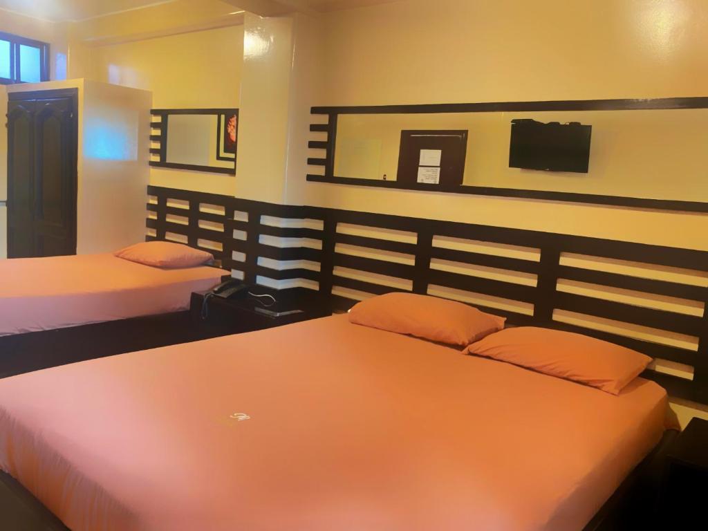 Postel nebo postele na pokoji v ubytování Hostal Montesa