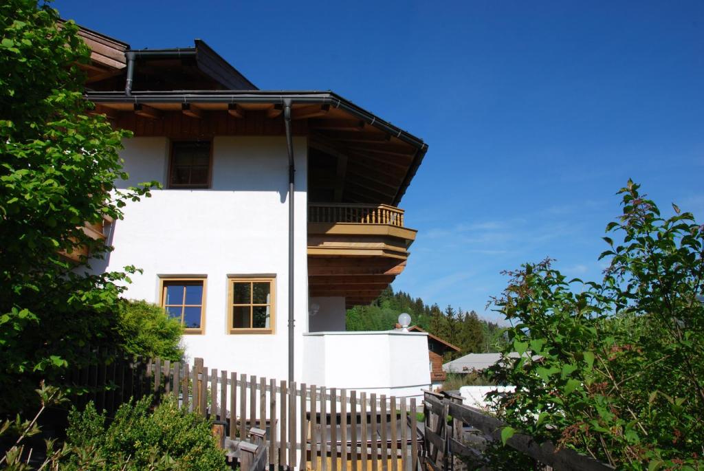 The building in which Az apartmant is located
