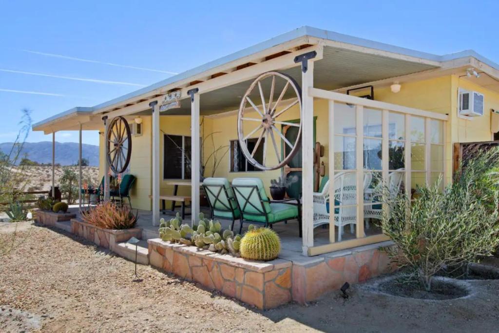 Vacation Home GodwinAdobe Ranch, Twentynine Palms, CA