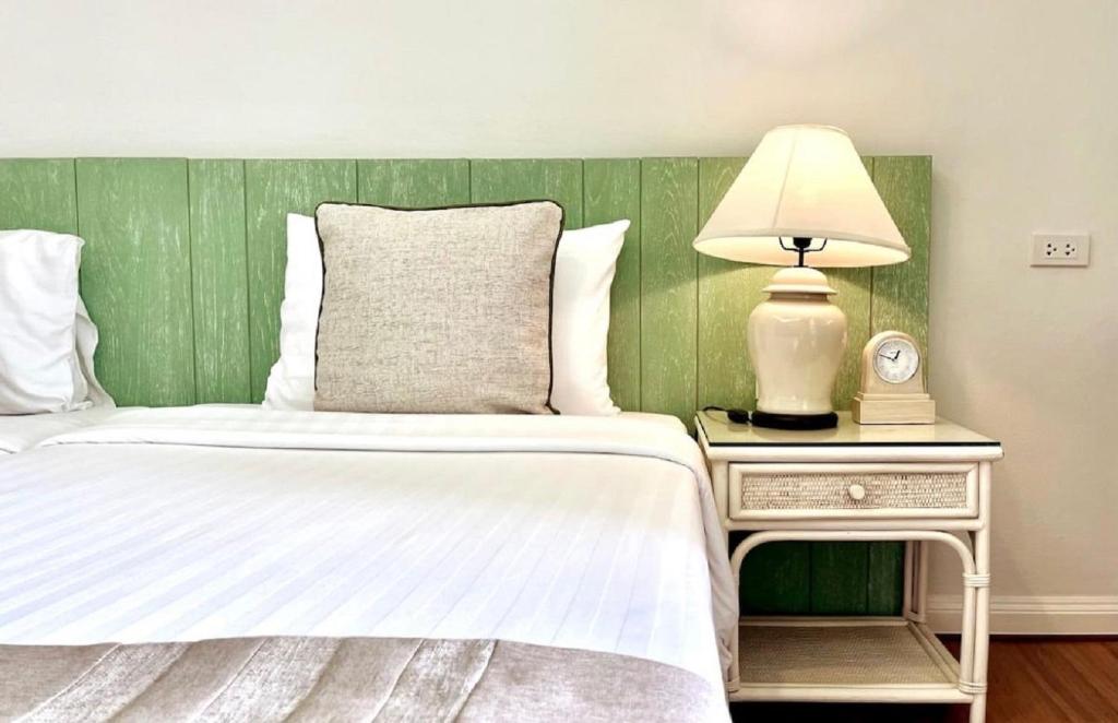 Kantary Bay Hotel Phuket - 12