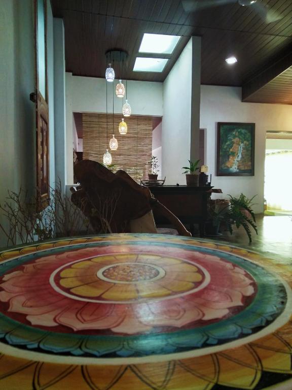 Fotografie z fotogalerie ubytování Barefoot Inn Kandy v destinaci Kandy