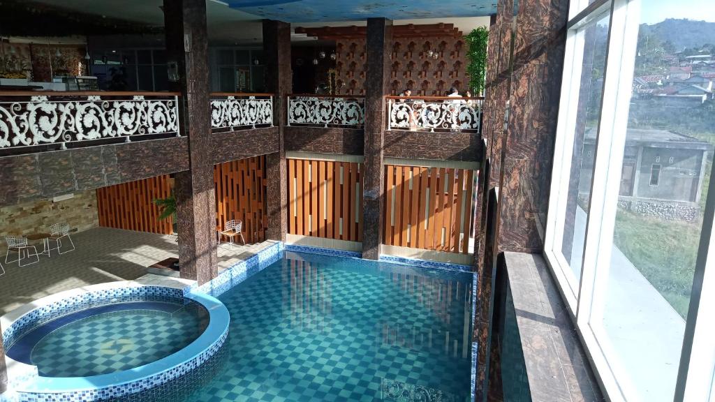 Bazén v ubytování Grand Bayu Hill Hotel nebo v jeho okolí