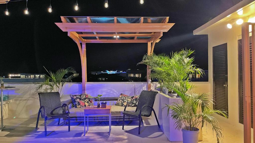 Balkón nebo terasa v ubytování Aloha Boracay Hotel