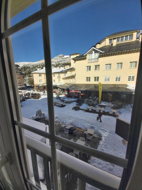 Budynek, w którym mieści się apartament