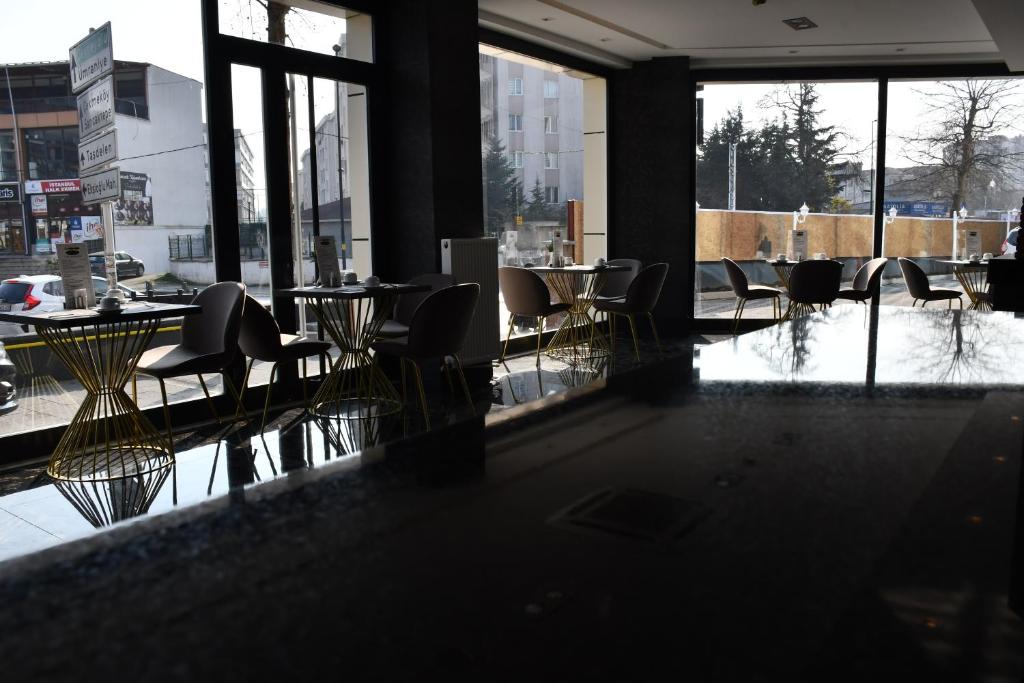 Restaurace v ubytování Hmz KONAKLAMA ÇEKMEKÖY