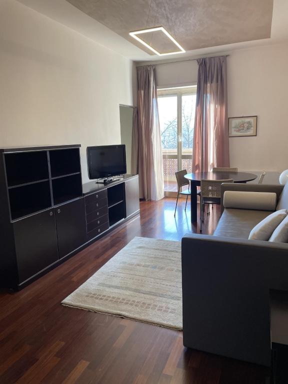 TV a/nebo společenská místnost v ubytování Residence Hotel Torino Uno