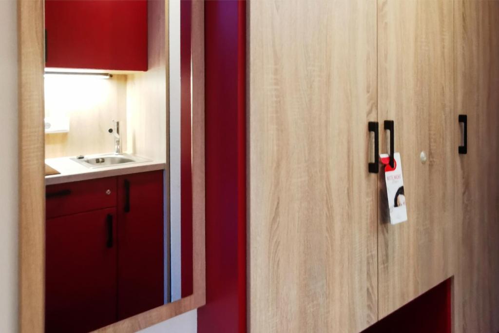 Plaza Hotel & Living Frankfurt - Resim 24