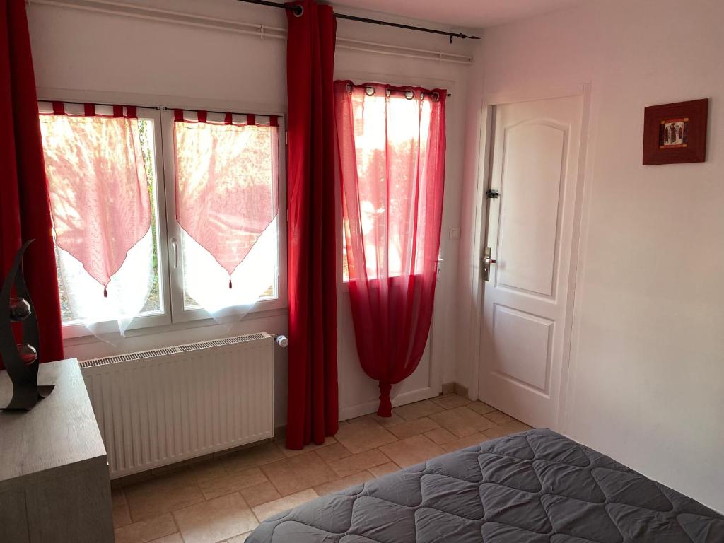 Postel nebo postele na pokoji v ubytování Le Beauvaisis