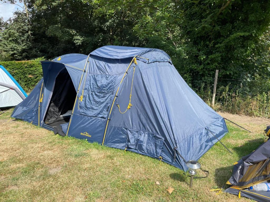 Campground Tents @ Tomorrowland, Rumst, Belgium - Booking.com