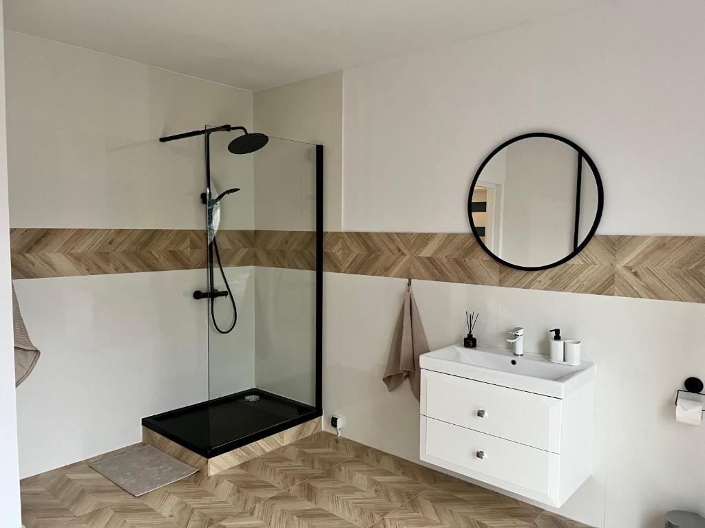 Zielone Apartamenty Katowice Chorzów - Studio-Apartment