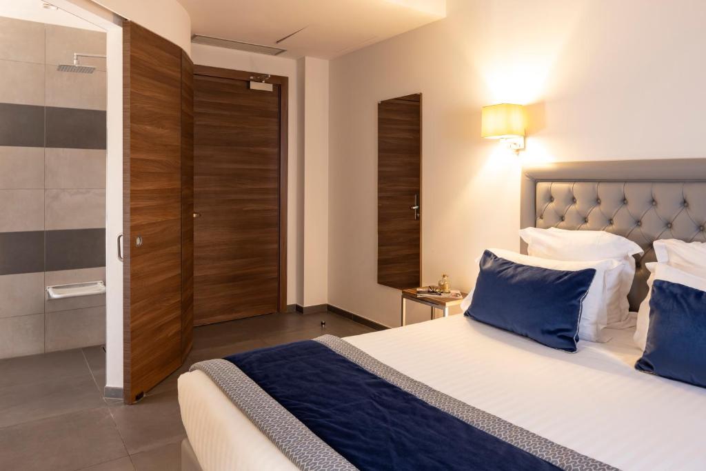 Hôtel Nice Azur Riviera - Resim 38