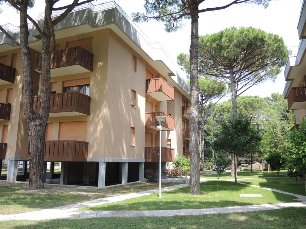 The building in which Az apartmant is located