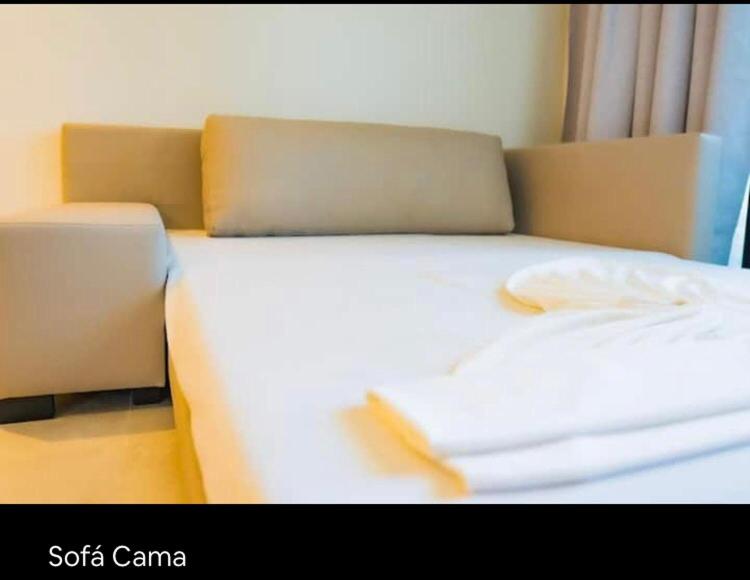 Postel nebo postele na pokoji v ubytování SALINAS PREMIUM RESORT