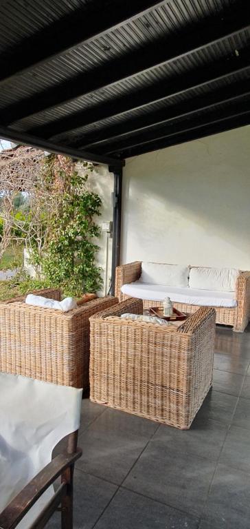 A seating area at nikol villa elani