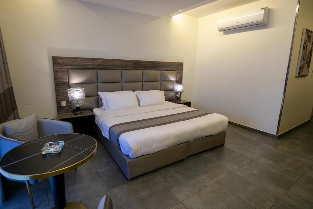 Postel nebo postele na pokoji v ubytování Arayik Resort