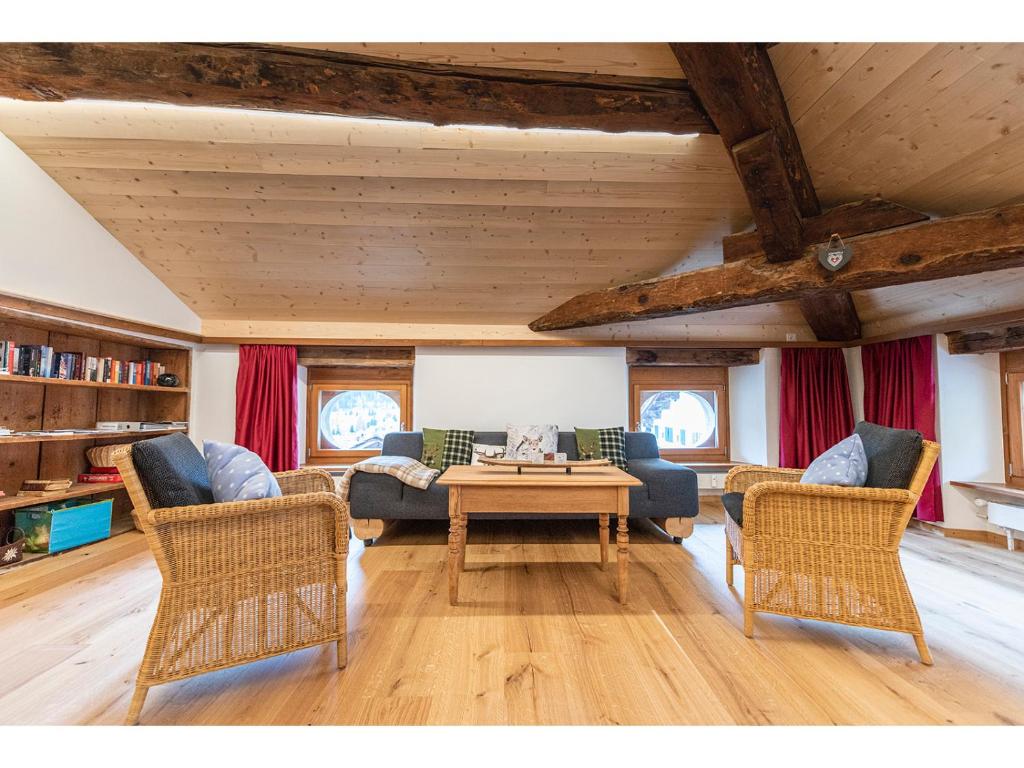 Posezení v ubytování Wohnung von Schorsch