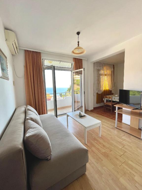 Adriatic Apartments - One-Bedroom Apartment With Sea View