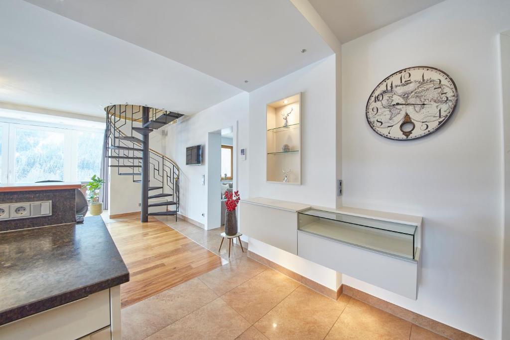 A seating area at Marys Holiday Penthouse
