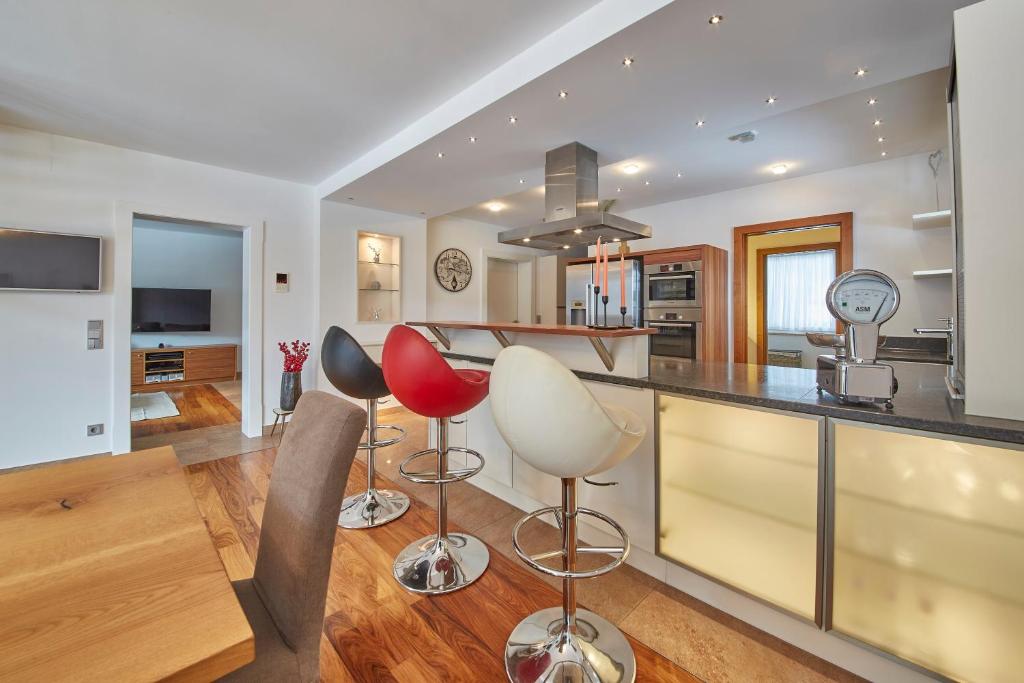 A kitchen or kitchenette at Marys Holiday Penthouse
