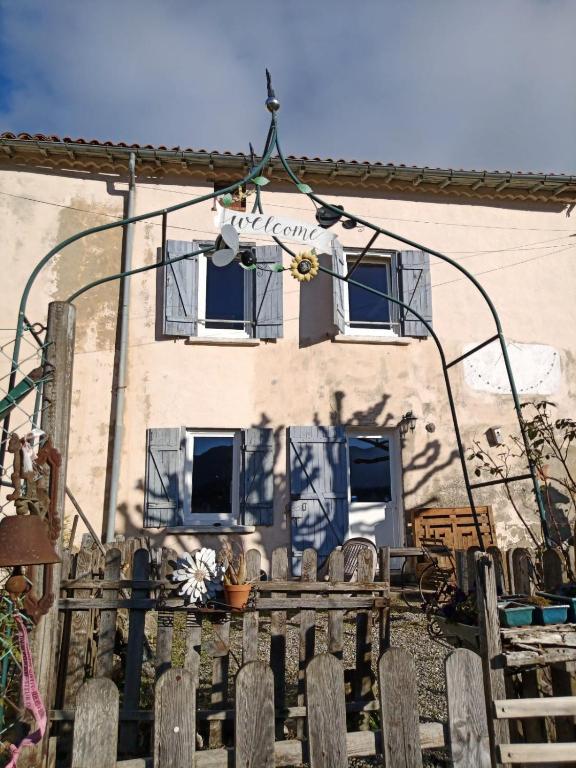Budova, kde se bed and breakfast nachází