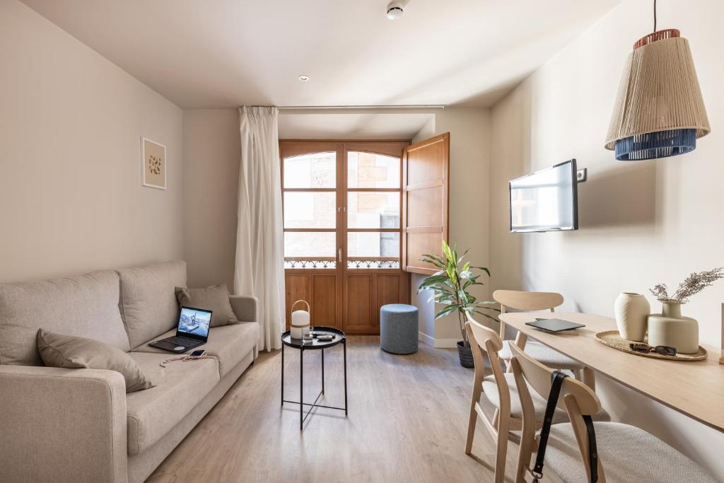 Posedenie v ubytovaní Apartamentos Líbere Málaga Teatro Romano