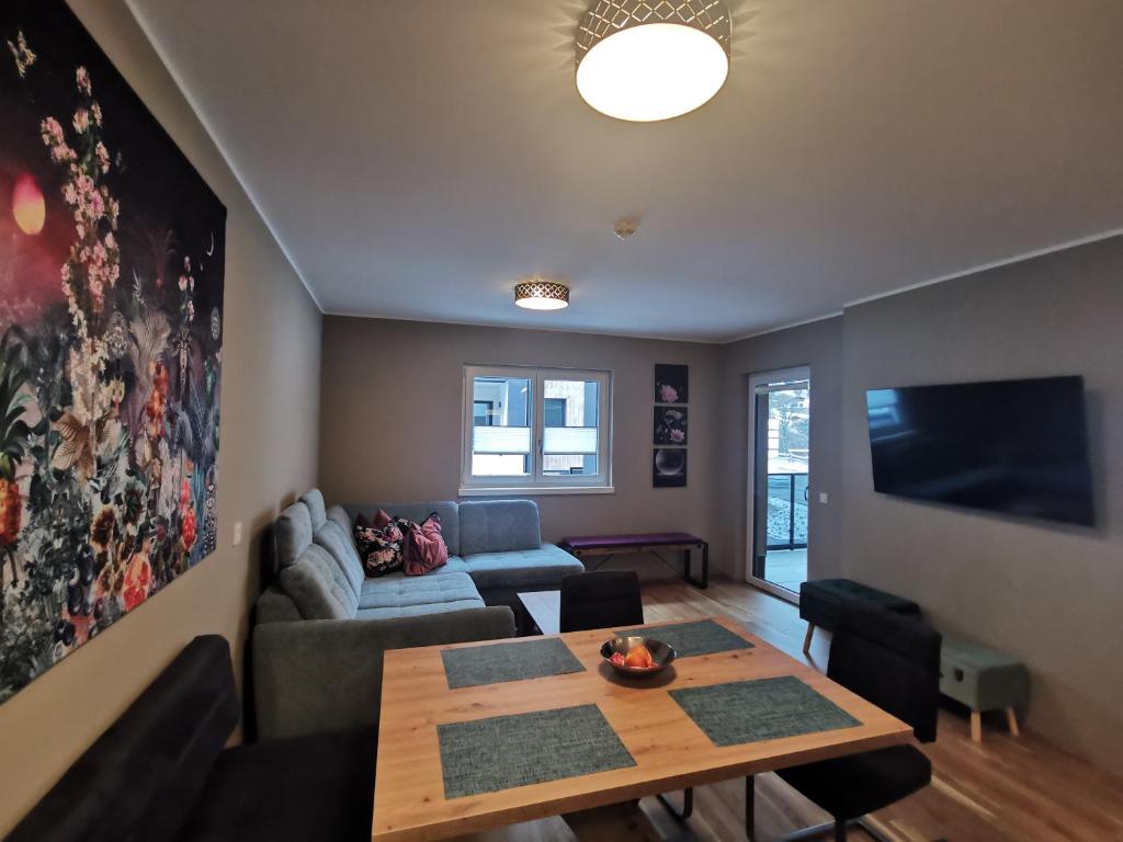 TV a/nebo společenská místnost v ubytování Sieghards Home