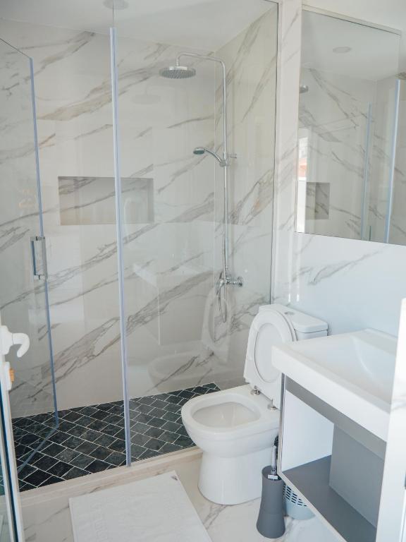 Apartments Gjenashaj - 12