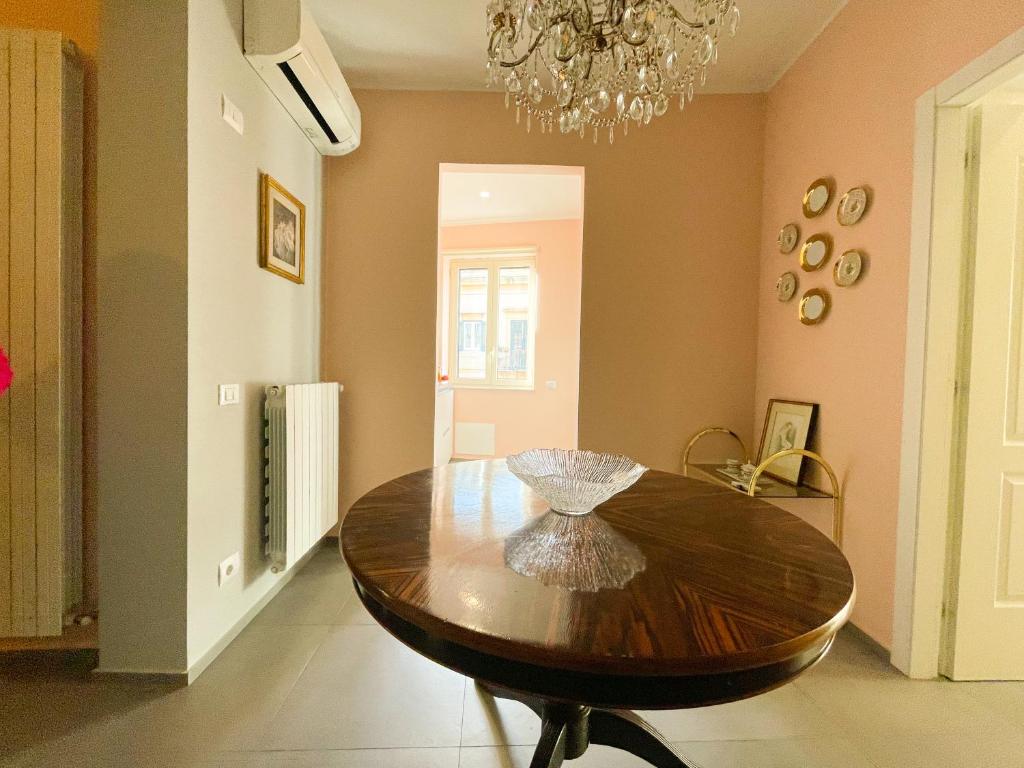 Dimora San Gregorio Luxury Rooms - 17